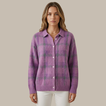 Anna | Weiche Strickjacke mit Karomuster ANTARADUS