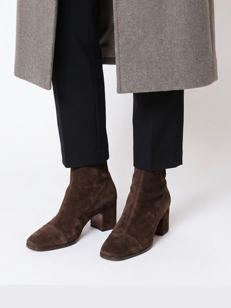 ALMA – Veloursleder Stiefeletten mit Blockabsatz ANTARADUS