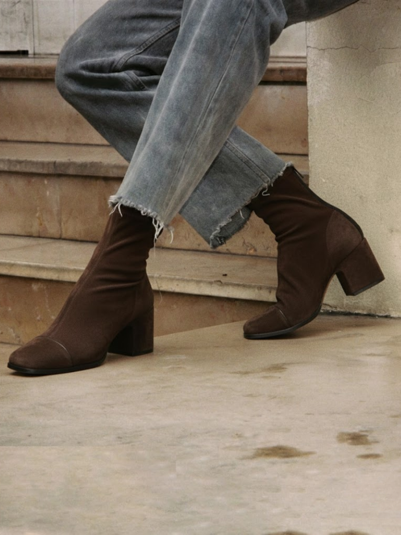 ALMA – Suede Block-Heel Boots ANTARADUS